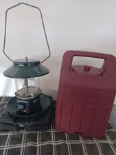 COLEMAN 2 MANTLE PROPANE LANTERN w/ ELECTRONIC IGNITION & HARD CASE - 5154B700