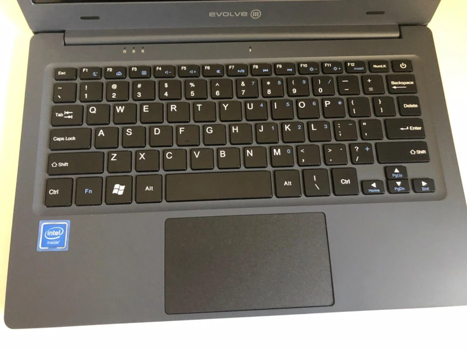 Evolve iii Maestro 11.6" Notebook PC 4GB 64GB Windows 10  1.1 GHz + BONUS case - Image 4 of 4