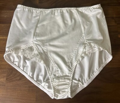 Bali Something Else Panties 2X Large XXL Lace Leg High Cut Shaper Nylon