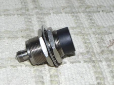 Allen Bradley 872C-DH15NN30-D4 Ser. C Inductive Proximity Sensor