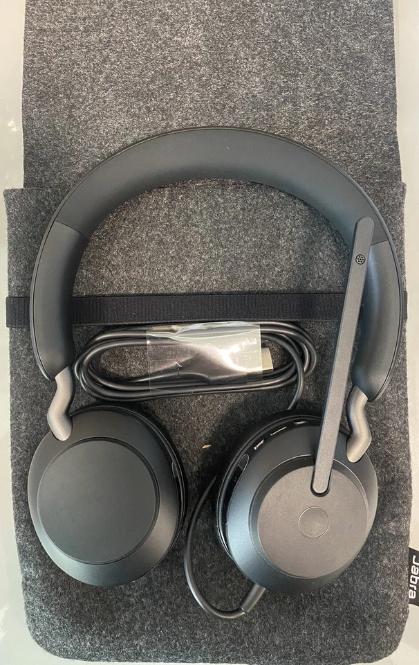 Jabra Evolve2 40 SE Headset Wired Head-band Calls/Music USB Type-A Black - Image 3 of 3