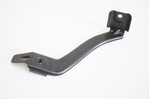 BMW E60 E61 5er Halterung Frontmittelteil Seitenwand Kotflügel Frontmaske links