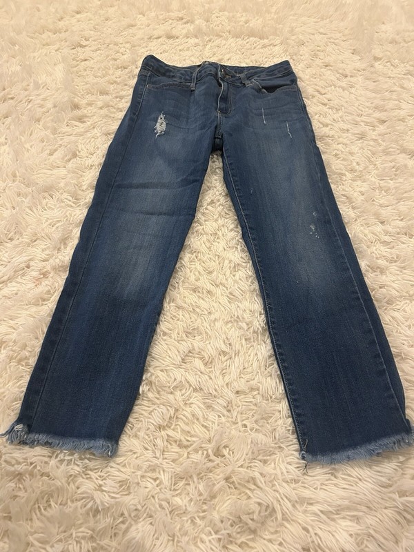 Women’s size 26 waist Just Black cropped fringe jeans