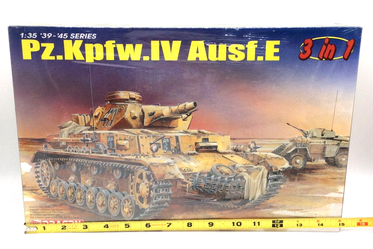 Dragon 6264 '39-'45 Series 3 In 1 PZ. KPFW. IV AUSF. E Model Kit