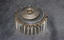 PIGNON PRIMAIRE PRIMARY GEAR 23103425300 23124425300 HONDA CB750 RC04 1980