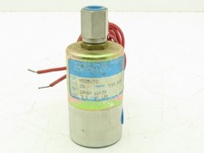 Honeywell Skinner V5D5170 Solenoid Valve 3-Way NC 120V 150 PSI 1/4" NPT
