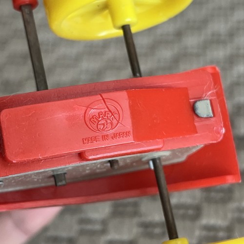 Triciclo coniglietto pasquale vintage bici avvolgibile giocattolo plastica Giappone non funzionante - Foto 6 di 8