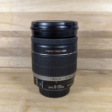 Canon EF-S 18-200mm IS F3.5-5.6 Image Stabilizer Lens