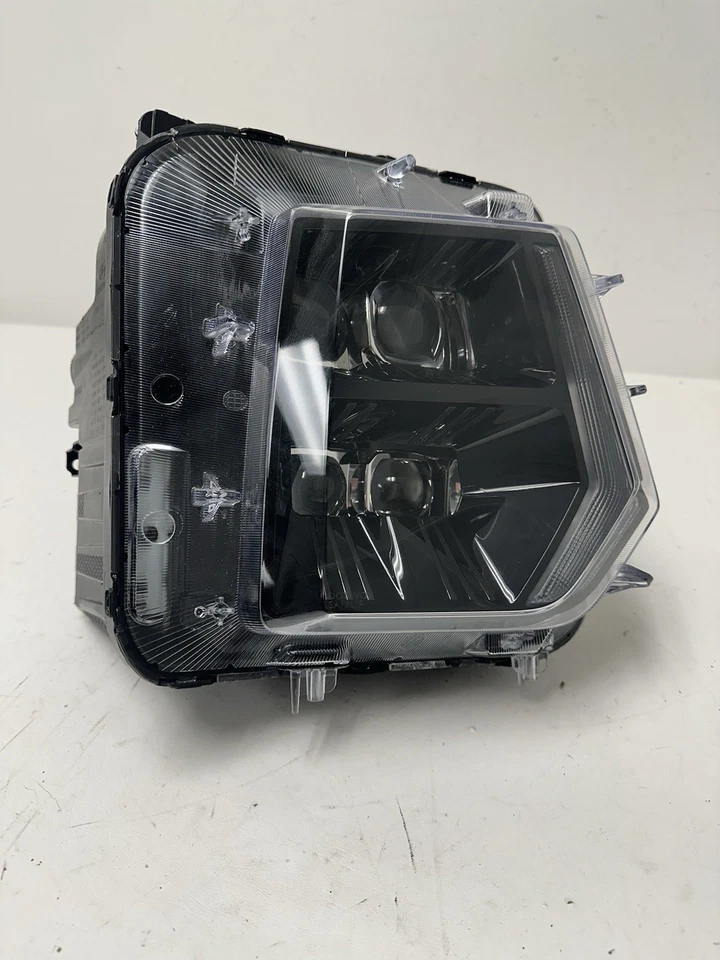 2022 2023 2024 Hyundai Santa Cruz Full LED RH Right Passenger Headlight OEM - Image 2 of 4