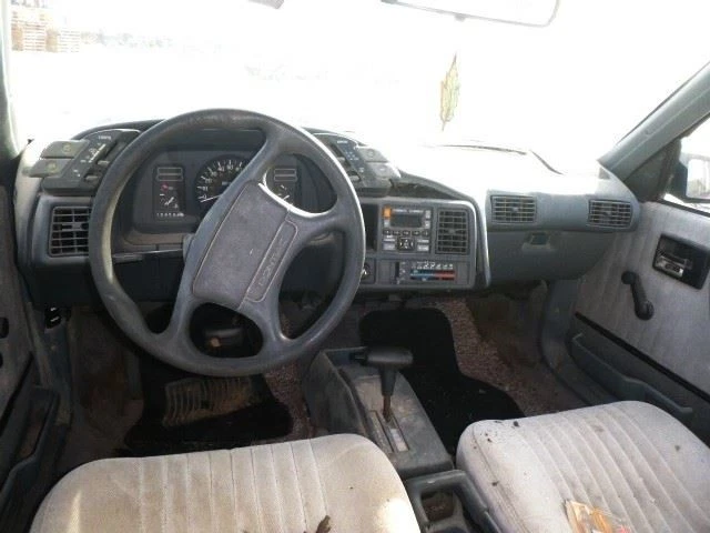 SUNBIRD   1990 Transmission Shift 1635852 - Image 3 of 4