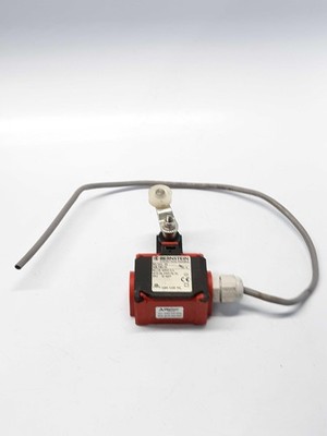 Bernstein D-32457 Limit Switch 240V 3A 
