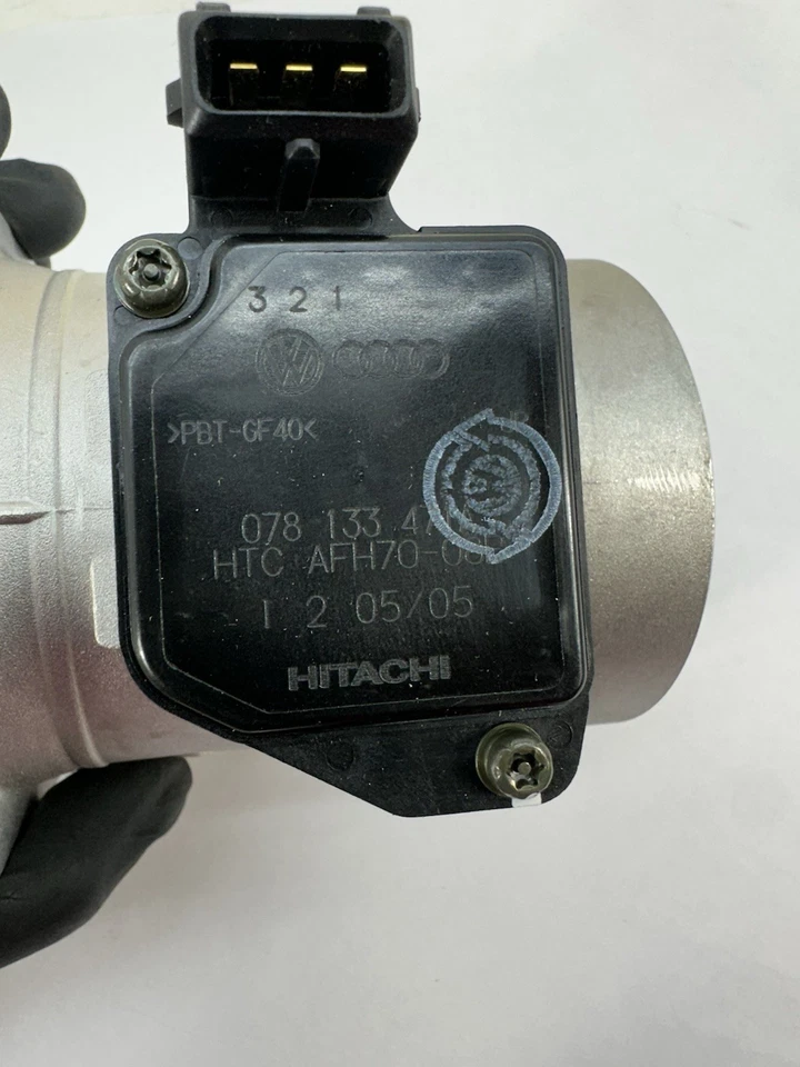 Medidor de flujo de aire Audi A6 Cabriolet 1994 1995 1996 1997 1998 MAF OEM 078133471A Foto 2 de 4