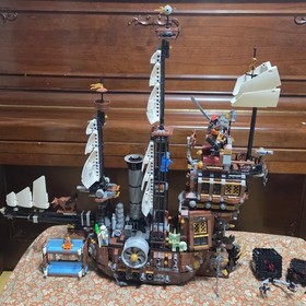 LEGO Movie Metal Beard Sea Cow Set 70810, 2741 Pieces, Complete