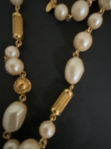 VTG Rare Signed Monet Gold Ball Caged Linked Pearl Necklace. Unbranded Earrings - Picture 2 of 10