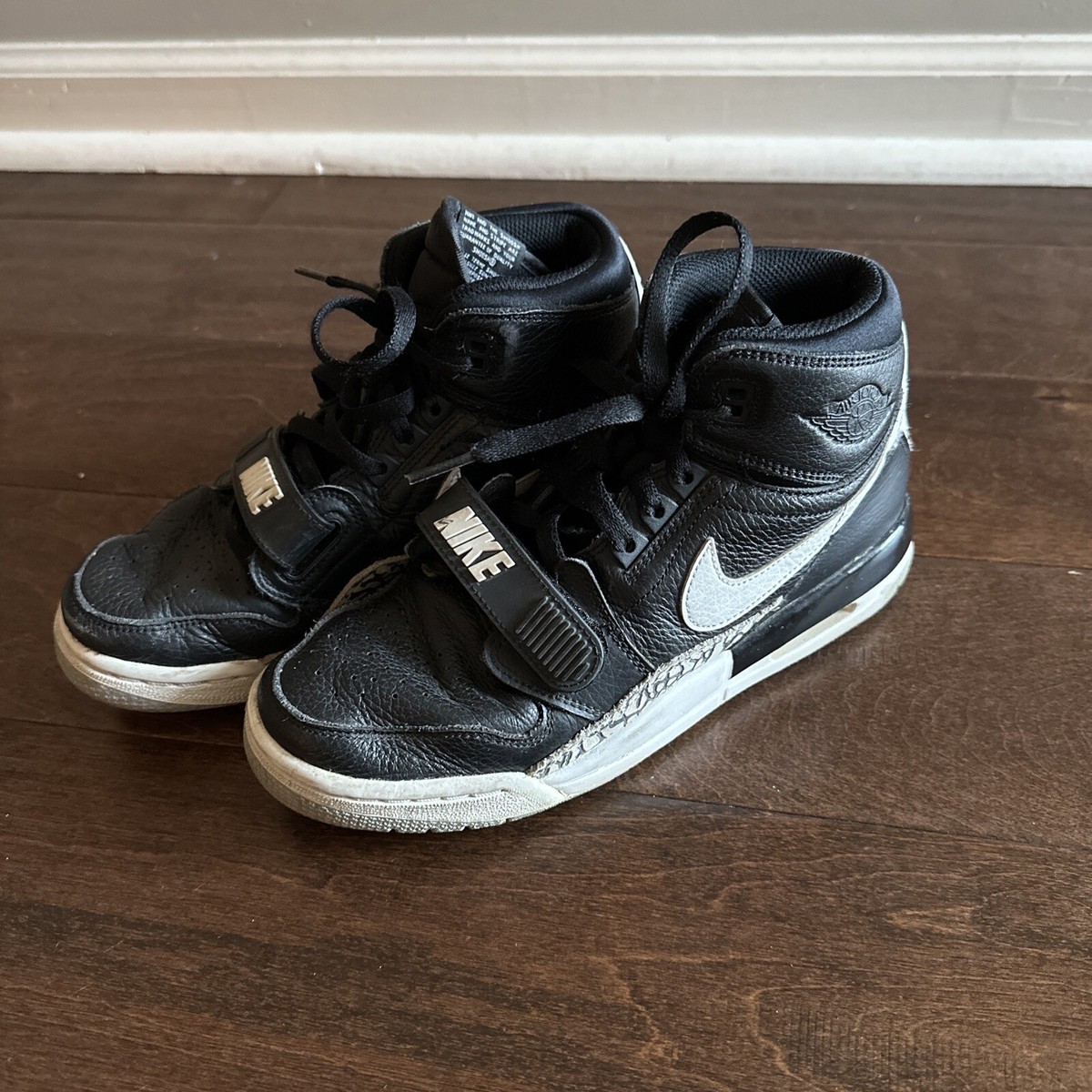 Nike Air Jordan Legacy 312 GS Black White Cement Gray Shoes  display picture 2