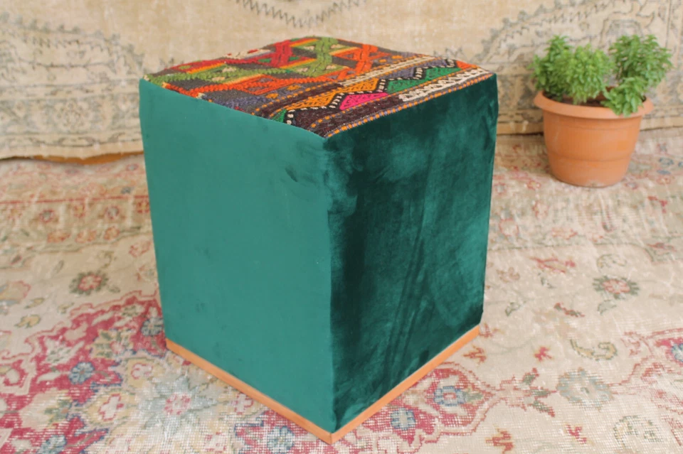 Vintage Kilim Pouf – Handmade Oriental Boho Ottoman Seat Footstool Green Decor - Image 4 of 4
