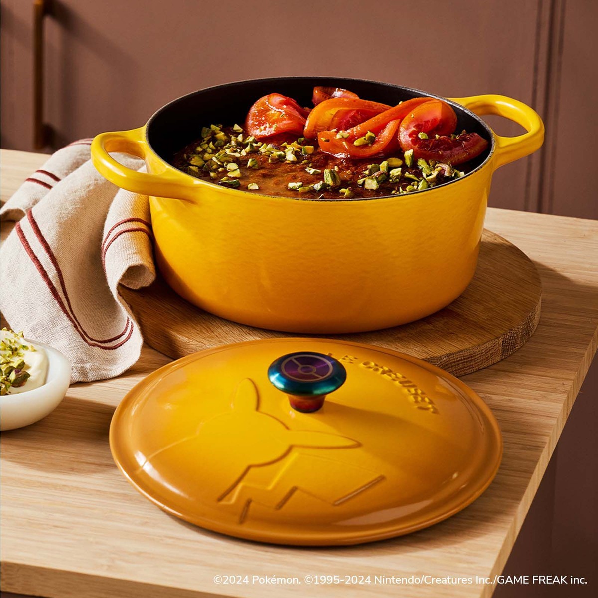 Pokemon Le Creuset Collection 2nd Signature Cocotte Ronde 22