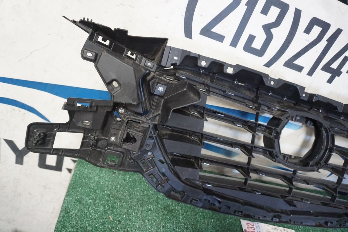 2016-2019 MAZDA CX9 CX-9 FRONT BUMPER GRILLE 2018 OEM UF99832 | eBay