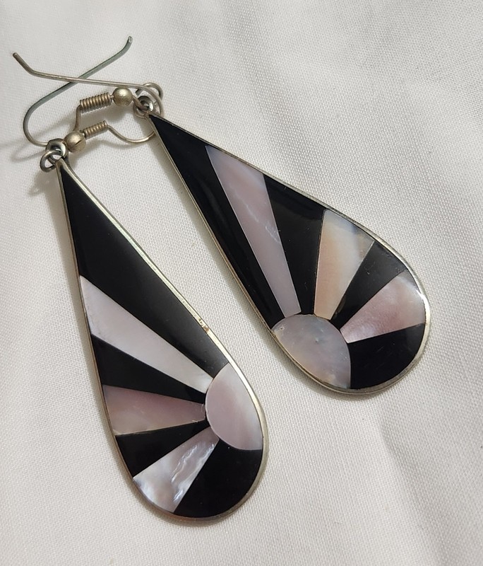 VINTAGE SILVER MEXICAN MOTHER OF PEARL EARRINGS HOOK TOP