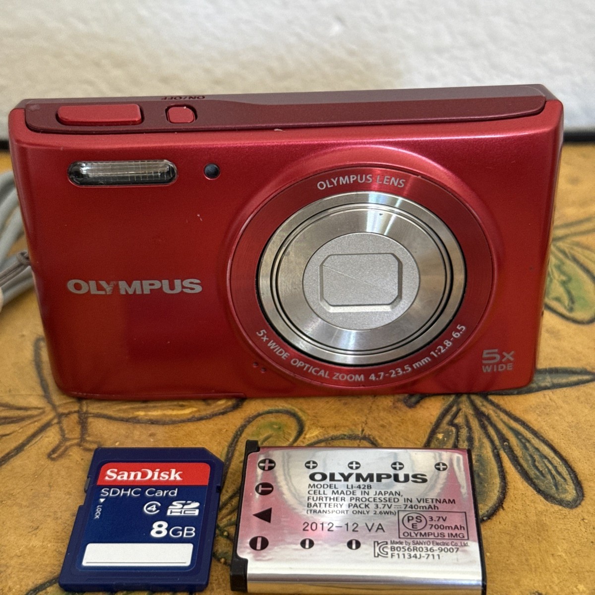 Olympus Stylus Smart VG-180 Red Digital Camera + Charging Cable | eBay