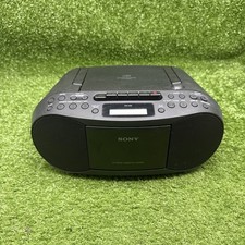 SONY CFD-S70 Boombox Stereo CD Cassette AM/FM Radio Aux READ DESCRIPTION S3