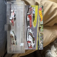 BMW M1 PROCAR #8 & LANCIA STRATOS GR. 5 #829 SET OF 2 PCS BY HOT WHEELS HFF30
