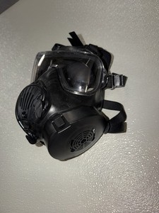 Black Full-Face Gas Mask with Filter, Adjustable Straps, Modern Militaria Design