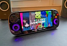 Retroid Pocket 5 - Excellent Condition - Original Packaging and Accessories