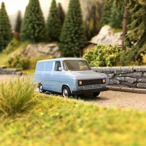 Ford Transit 80's Bleu-HO 1/87-HERPA 94863 | Condition: Neuf