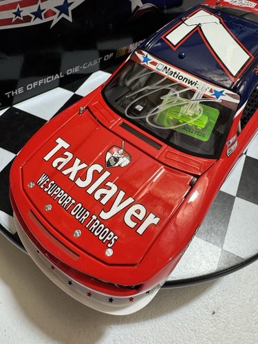 Autographed Regan Smith #7 Taxslayer We Support Our Troops 1/24 Nascar Diecast - Picture 3 of 15