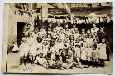 orig. Foto Fotografie AK Kind Kinder Gruppe Mode um 1920 Berlin Neukölln