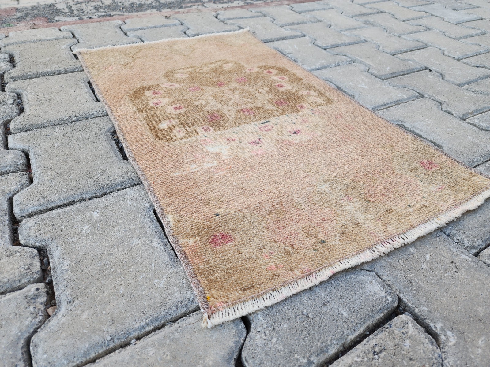 Mini Vintage Oushak Rug 1.4x2.3 ft Beige Pink Floral Small Rug