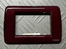 PLACCA RONDO 3 MODULI BORDEAUX METALLIZZATO - VIMAR IDEA 16753.25