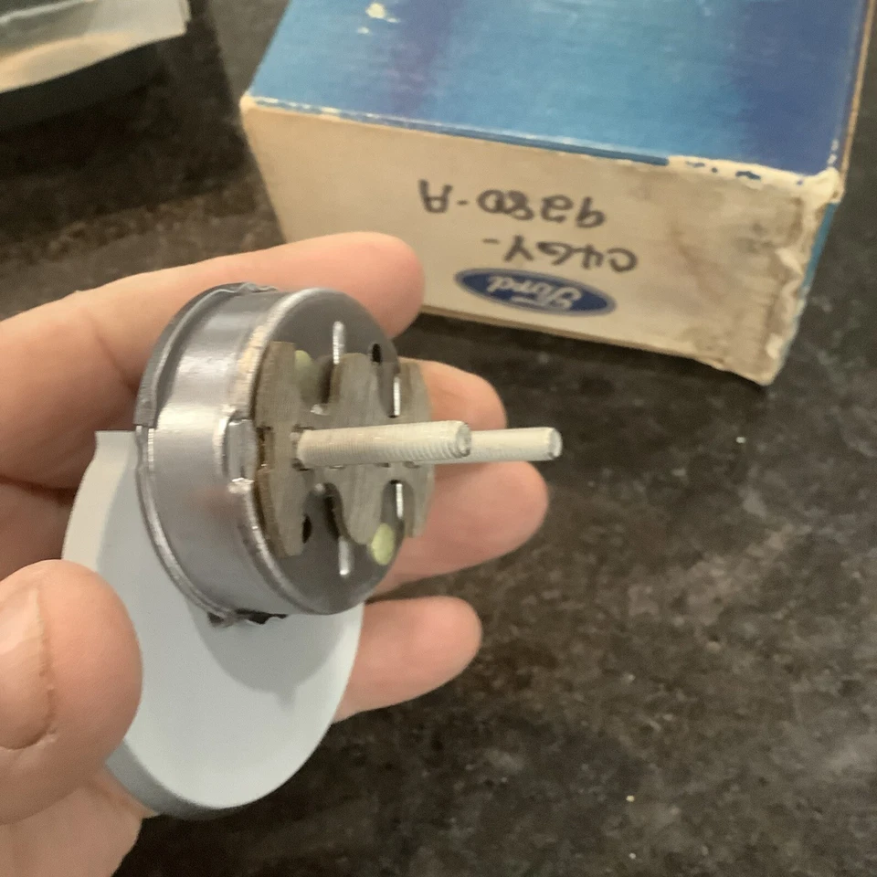 Mercury Comet Cyclone 1964 medidor de combustible C4GY-9280-A Foto 3 de 3