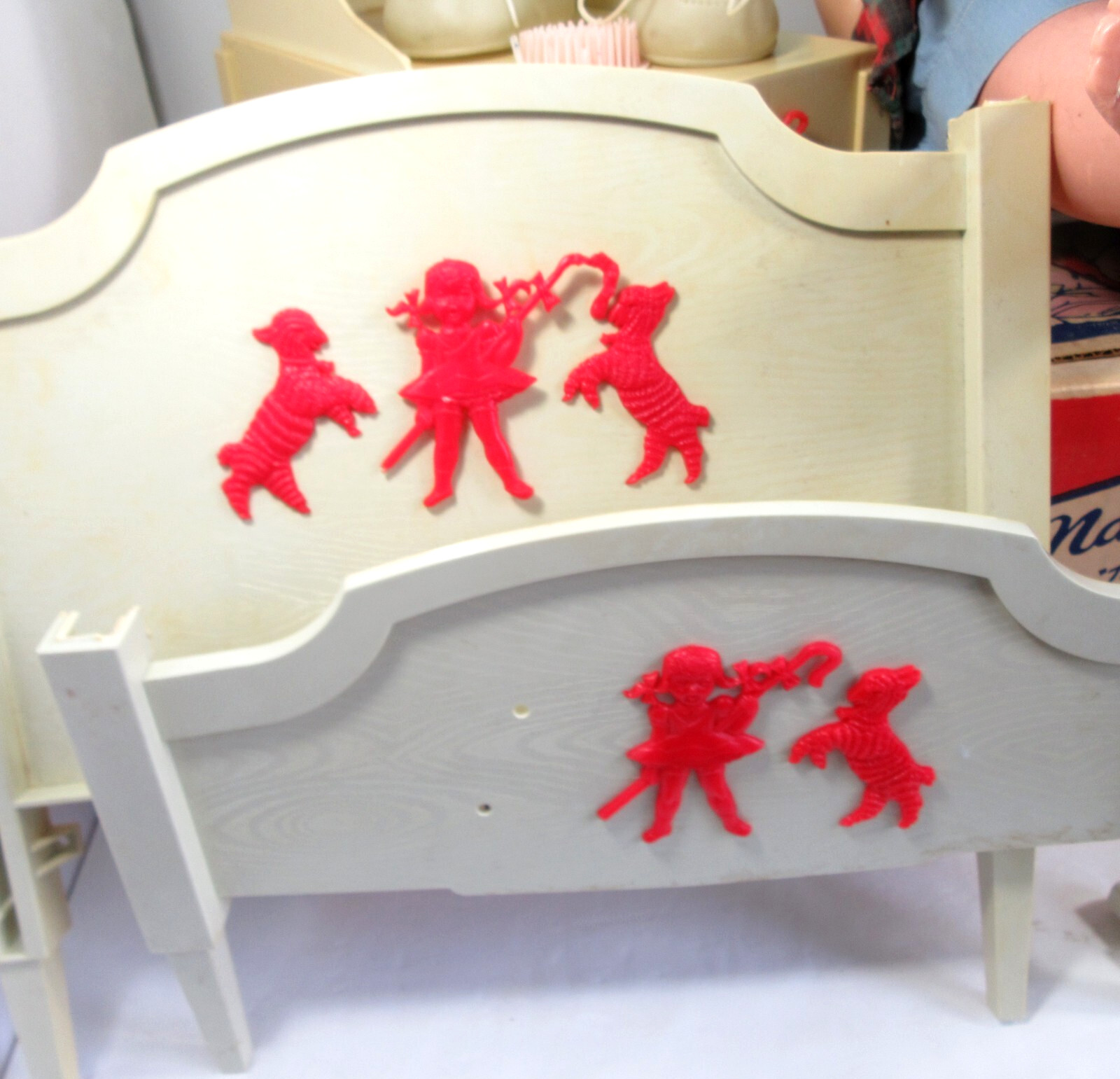 Deluxe Reading Suzy Smart 20" Doll & Nancy Nurse Box 1963 Vintage Toy