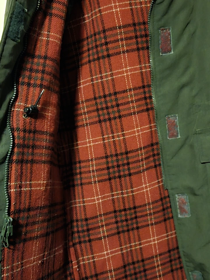 De colección Woolrich Mujeres Lana Forrada Bolsillo Cremallera Tareas de Granero M SIN CAPUCHA 2 AGUJEROS PEQUEÑOS Foto 3 de 4