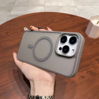 Phone Case For iPhone 16 15 Pro Max Plus 14 13 12 Shockproof Magnetic Slim Cover