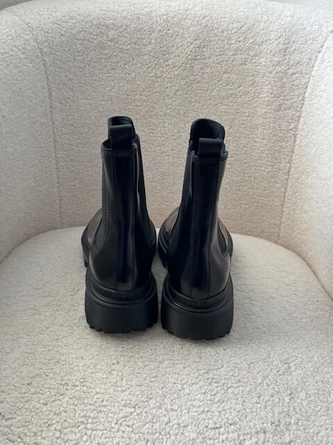 Botas Chelsea Hogan charol-cuero Foto 2 de 4