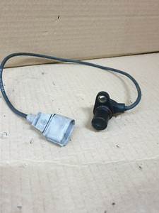 VW Passat 3B Kurbelwellensensor Sensor OT-Geber Kurbelwelle 0261210148