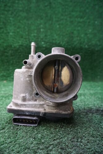 2006 TOYOTA TUNDRA 4.0L Throttle Body OEM 220300P010 - Picture 1 of 7