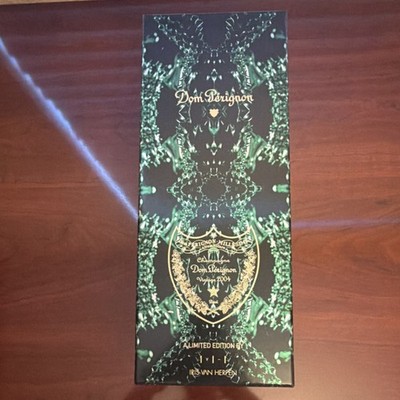 【限定品】ドンペリニヨン　リミテッドエディション　イリスヴァンヘルペン2004 Dom Perignon Vintage 2004 Limited Edition Iris Van Herpen Green