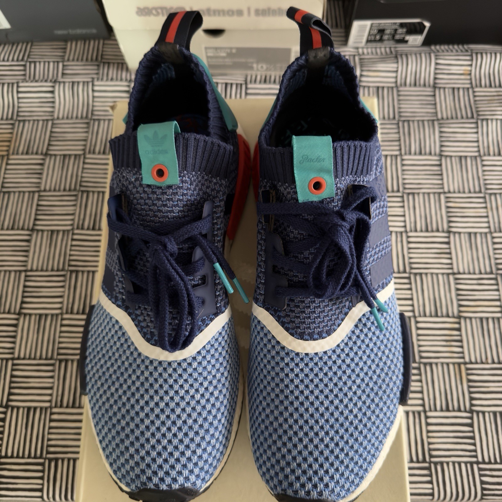 Packer x adidas NMD R1 PK Sz 10 Used BB5051 Primeknit Consortium image 2