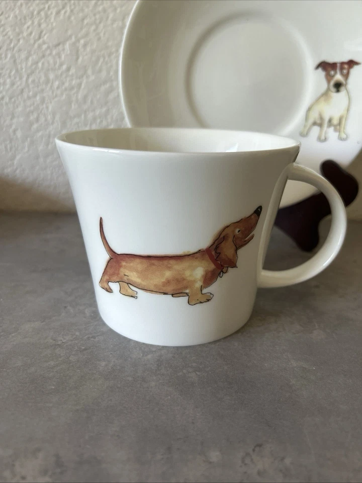 Adorable Juego de tazas y platillos Roy Kirkham RK Dog Tales Fine Bone China Inglaterra Foto 2 de 4