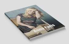 Anna Faris Brief Biography Photo Book Available in soft/hardback
