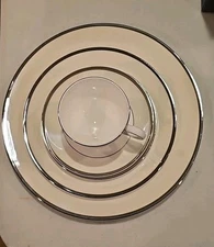 Wedgwood - Lustreware Oyster - Bone China 5 Piece Place Setting(s).  Preowned