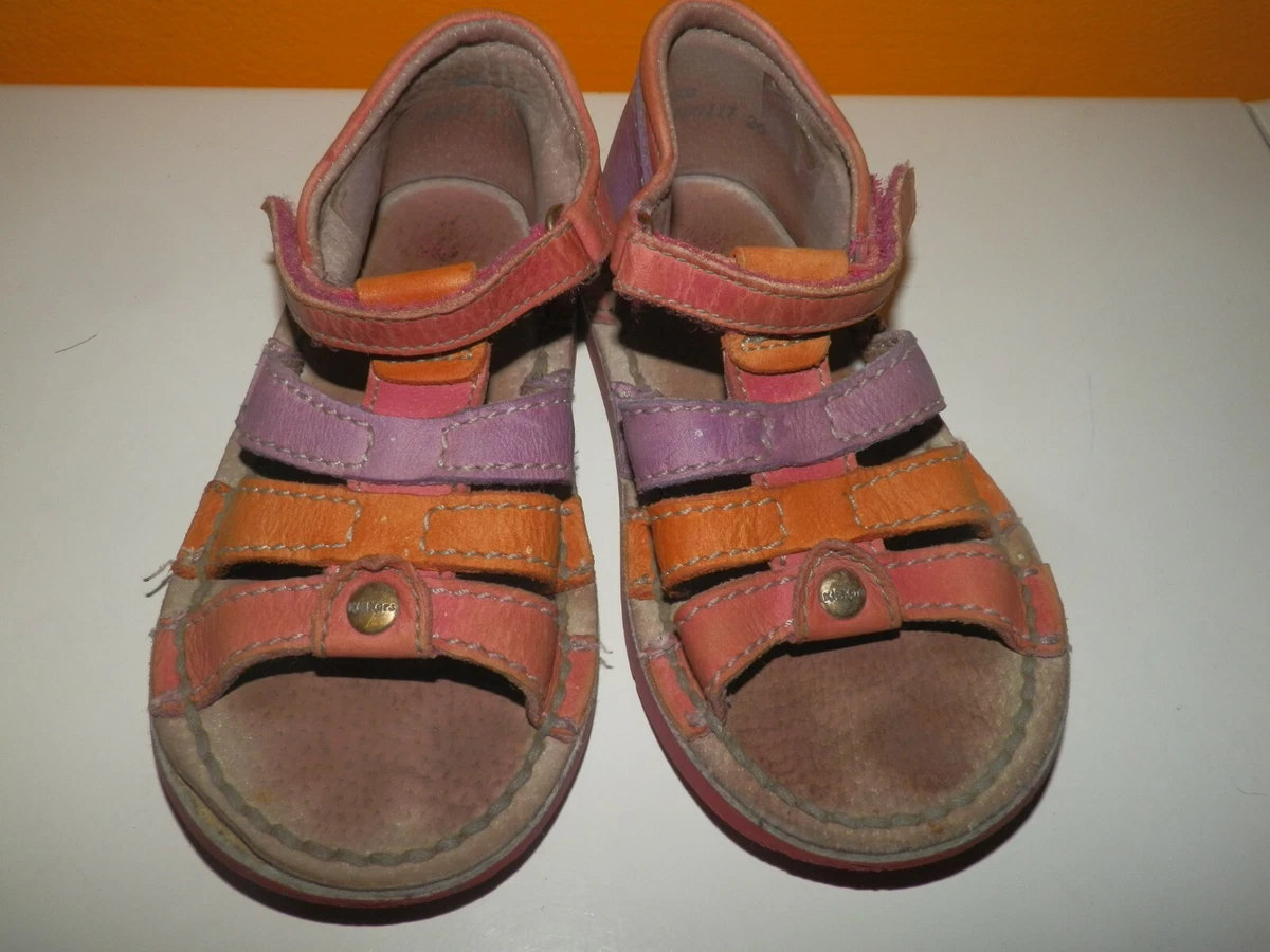 KICKERS