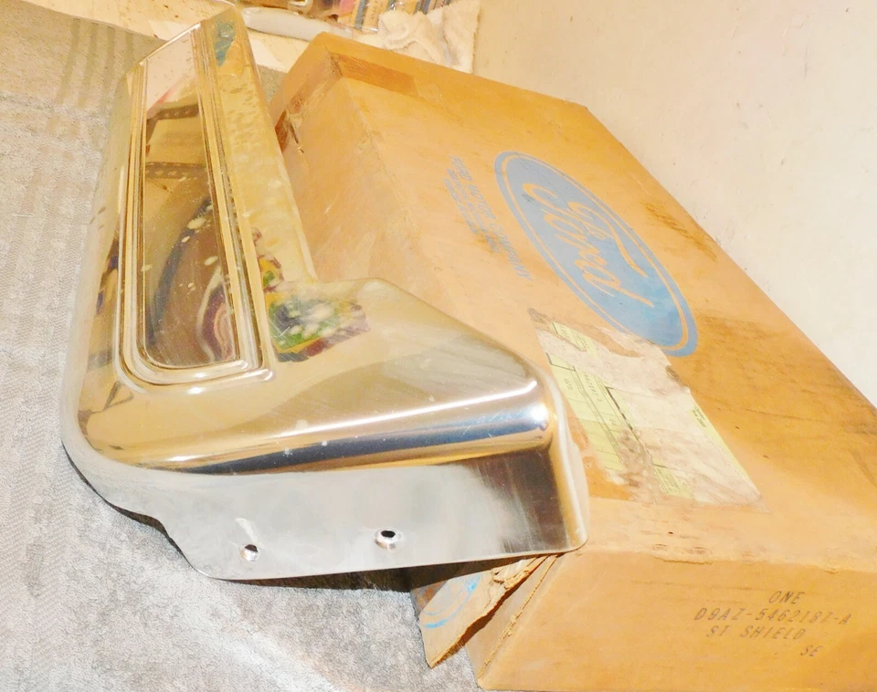 1979-1989 LTD Crown Vic Marquis Nuevo de Lote Antiguo Cojín Asiento Delantero Moldura de Protector Lateral Foto 2 de 4