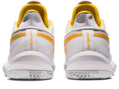Asics Basketball shoes UNPRE ARS LOW White/Saffron 1063A056 100