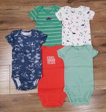 NWT Carter's Baby Boy Bodysuits 5 Pc Set Romper Size 6 Month's ( K162 )