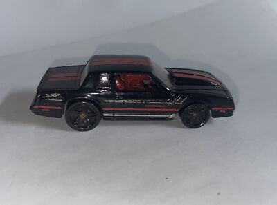 MATTEL R6455 1986 MONTE CARLO SS Black & Red Racing Stripes Hot